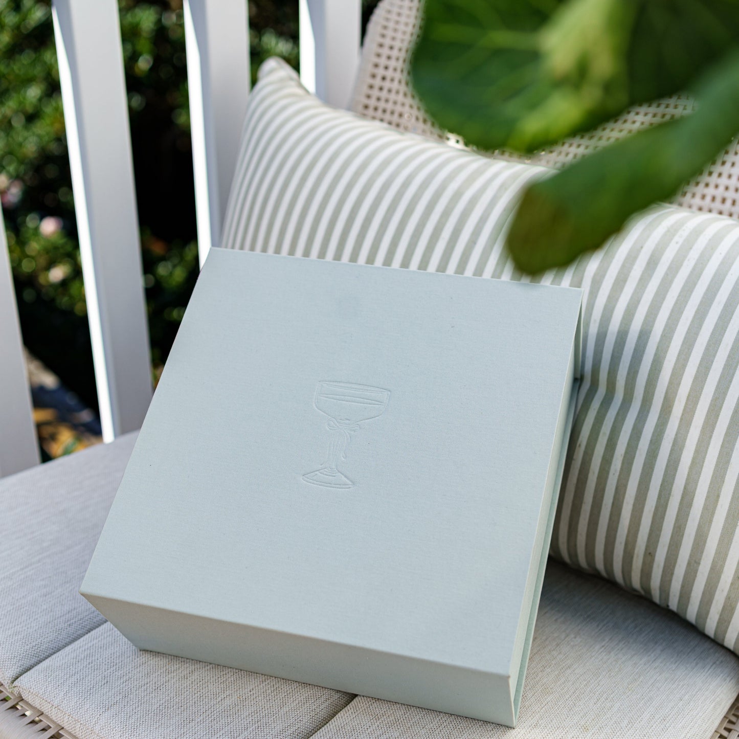 The Champagne Box - no foil